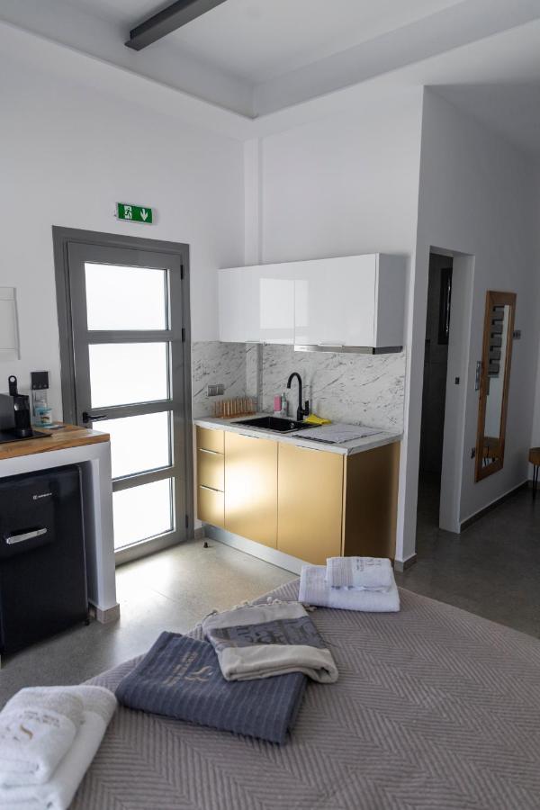 Blue Apartment Skyros